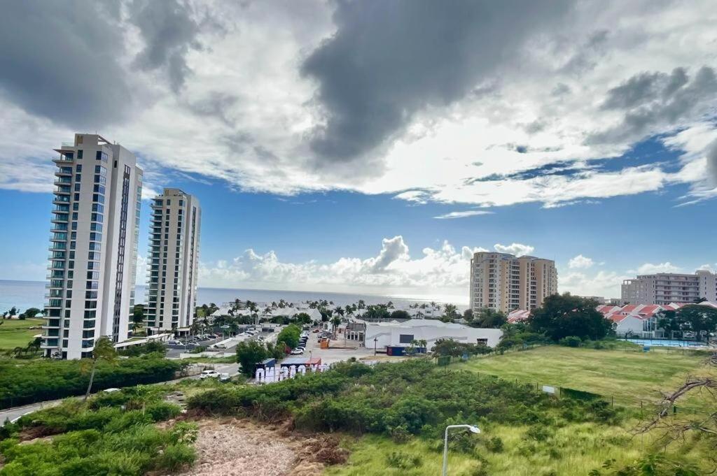 Tropical Beach Penthouse 3 Bedroom Mullet Bay Sint Maarten Cupecoy  エクステリア 写真