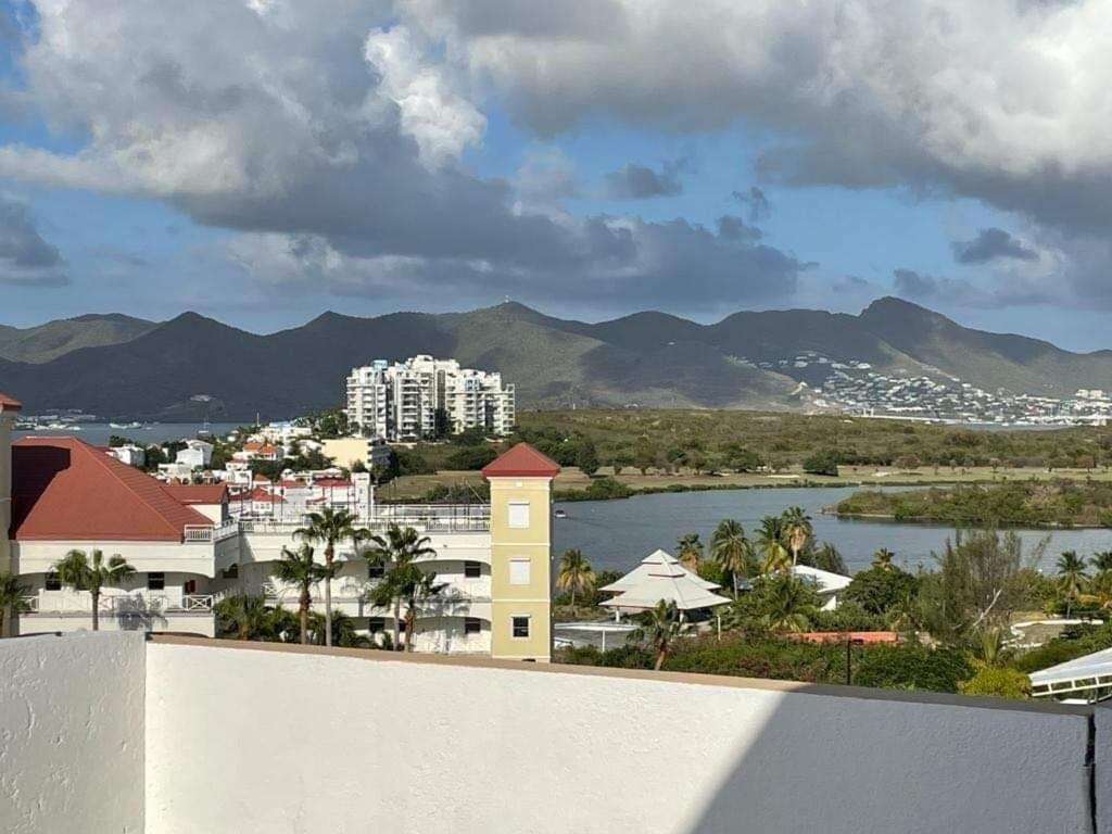 Tropical Beach Penthouse 3 Bedroom Mullet Bay Sint Maarten Cupecoy  エクステリア 写真